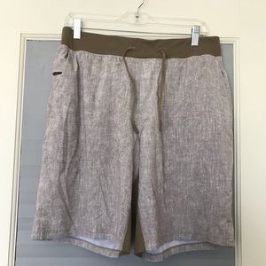 Lululemon Men’s Tan Shorts